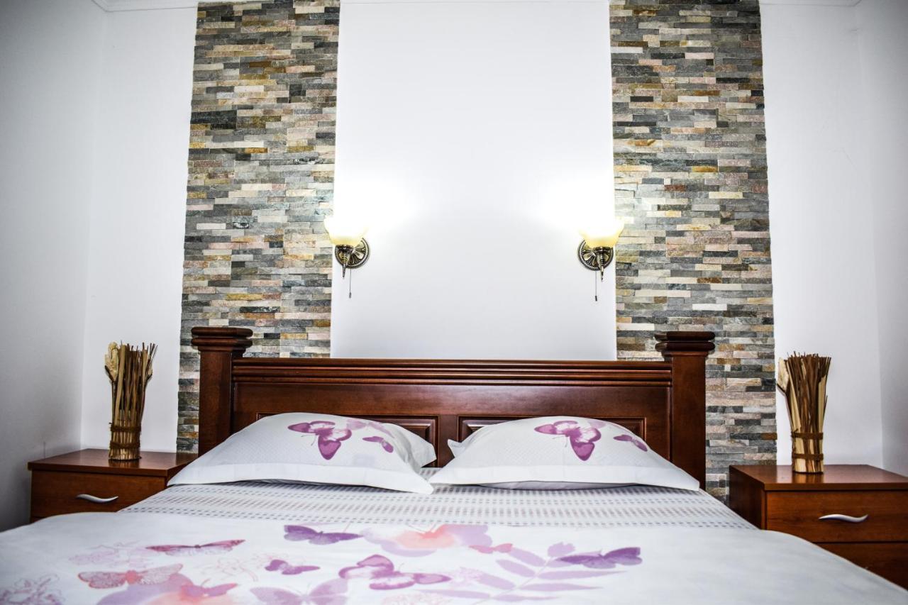 פלאב Ema Guest House מראה חיצוני תמונה